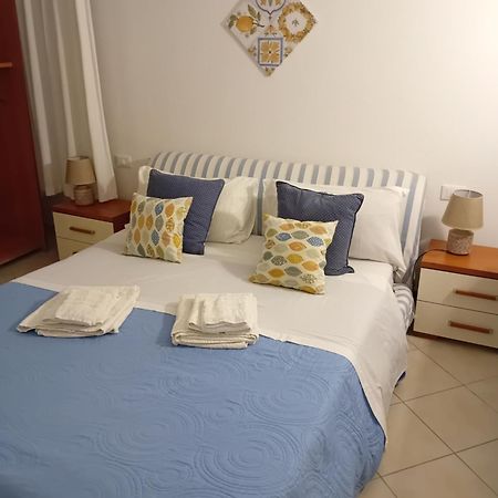 Casa Agrumeto - Locazione Turistica モンデッロ エクステリア 写真